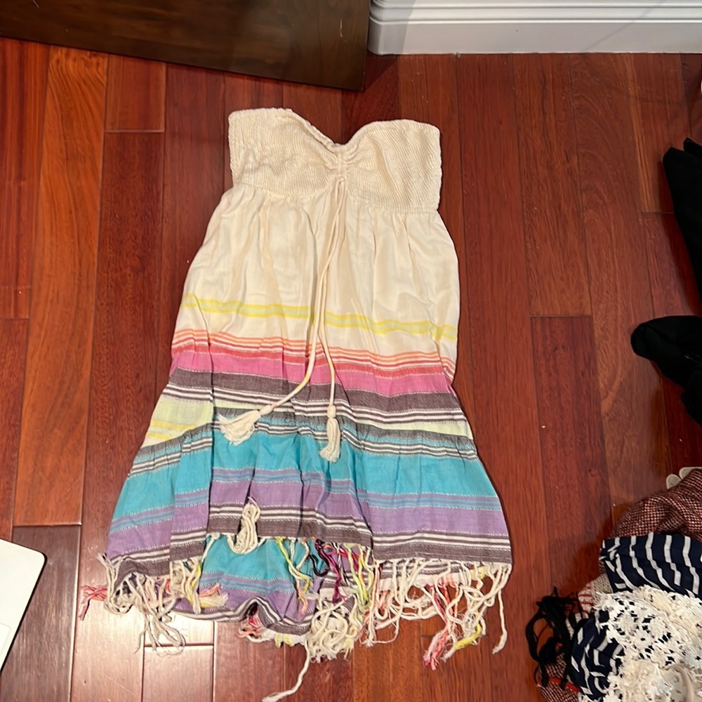 Billabong size L Dresd
